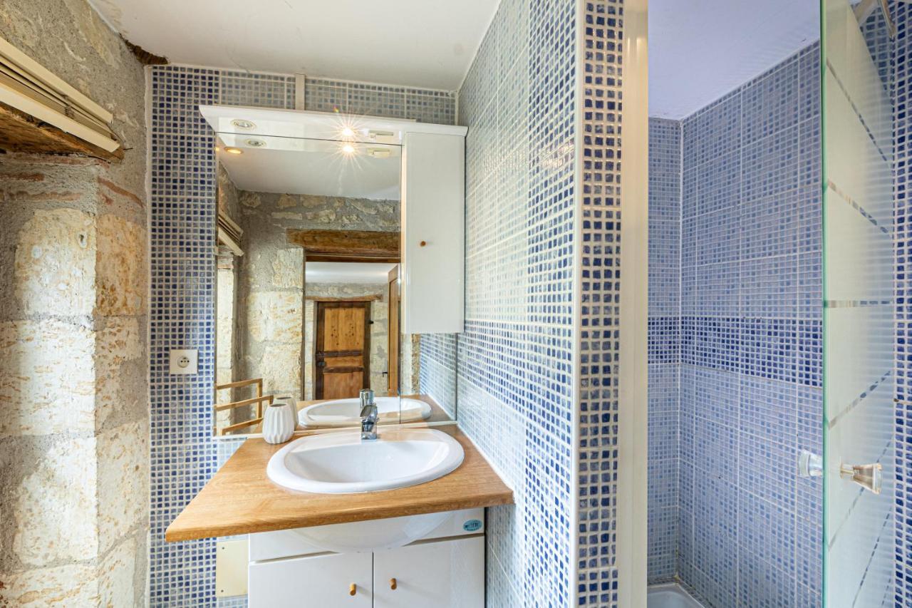 אוש Superbe Appartement, Situe Au Coeur De La Ville. מראה חיצוני תמונה